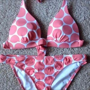 NWOT! Victoria’s Secret Med 2 piece bikini